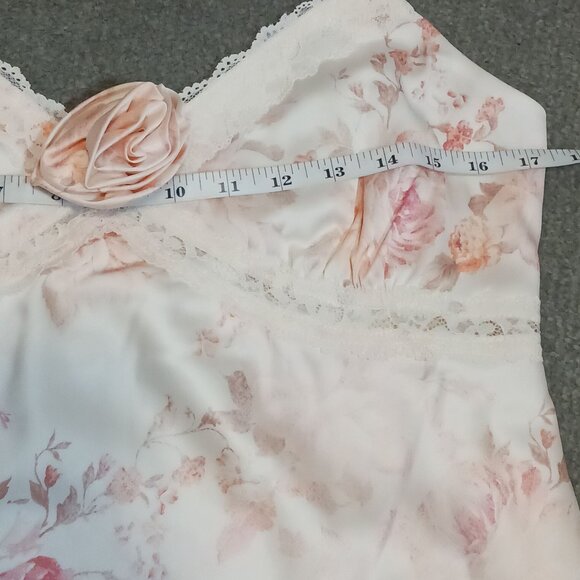 NEW Wayf Donna Lace Trim Asymmetrical Midi Slipdress in Vintage Floral, Size M - Picture 13 of 16